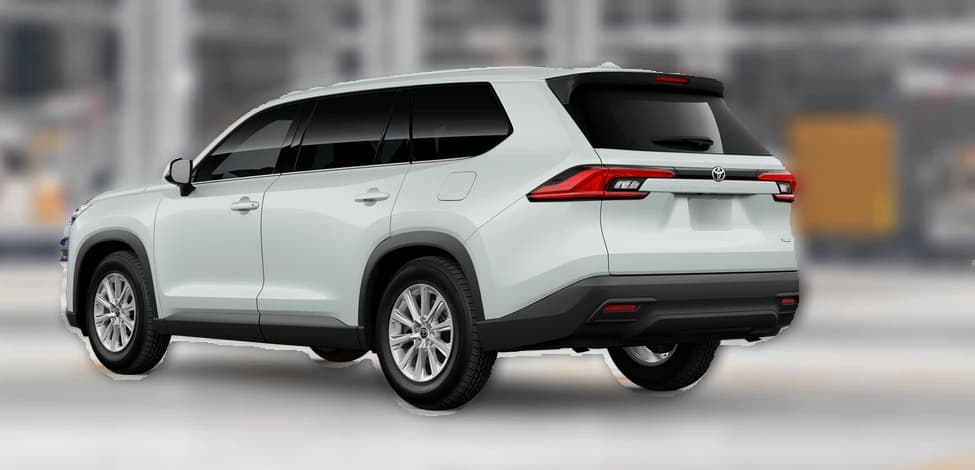 Toyota Grand Highlander LE FWD (Natl) 2026 — side view