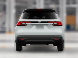 Toyota Grand Highlander LE FWD (Natl) 2026 — side view
