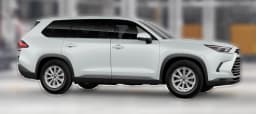 Toyota Grand Highlander LE FWD (Natl) 2026 — side view