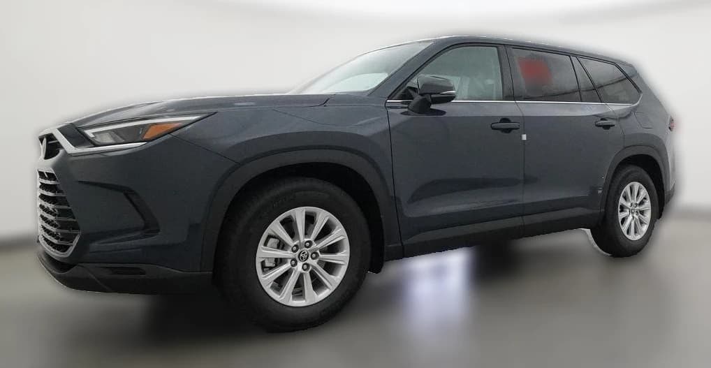 Toyota Grand Highlander LE FWD (Natl) 2026 — side view