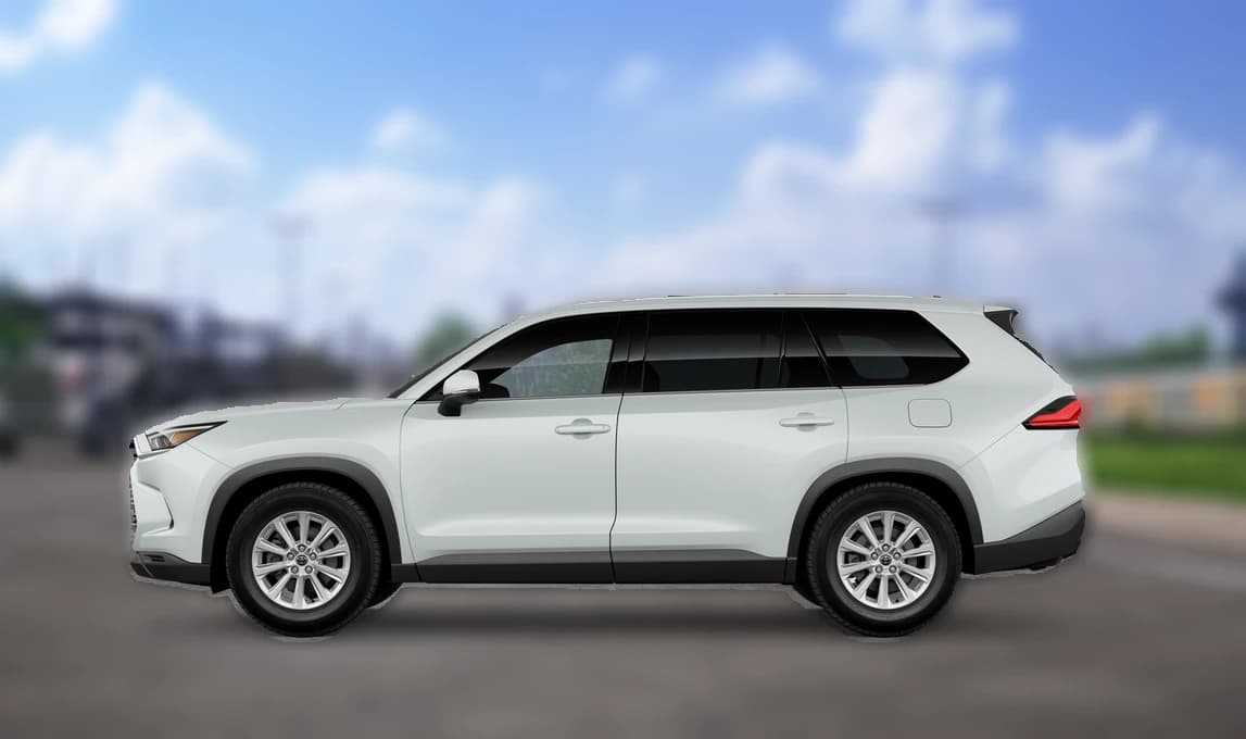 Toyota Grand Highlander LE FWD (Natl) 2026 — side view