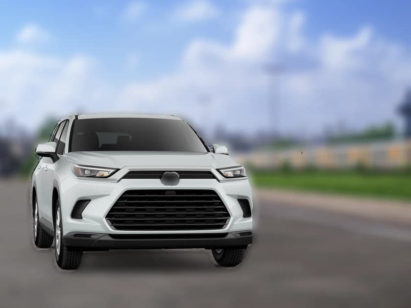 Toyota Grand Highlander LE FWD (Natl) 2026 — side view