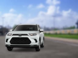 Toyota Grand Highlander LE FWD (Natl) 2026 — side view
