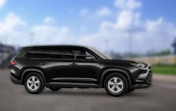 Toyota Grand Highlander LE AWD (Natl) 2026 — side view