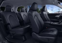 Toyota Grand Highlander XLE AWD (Natl) 2026 — side view