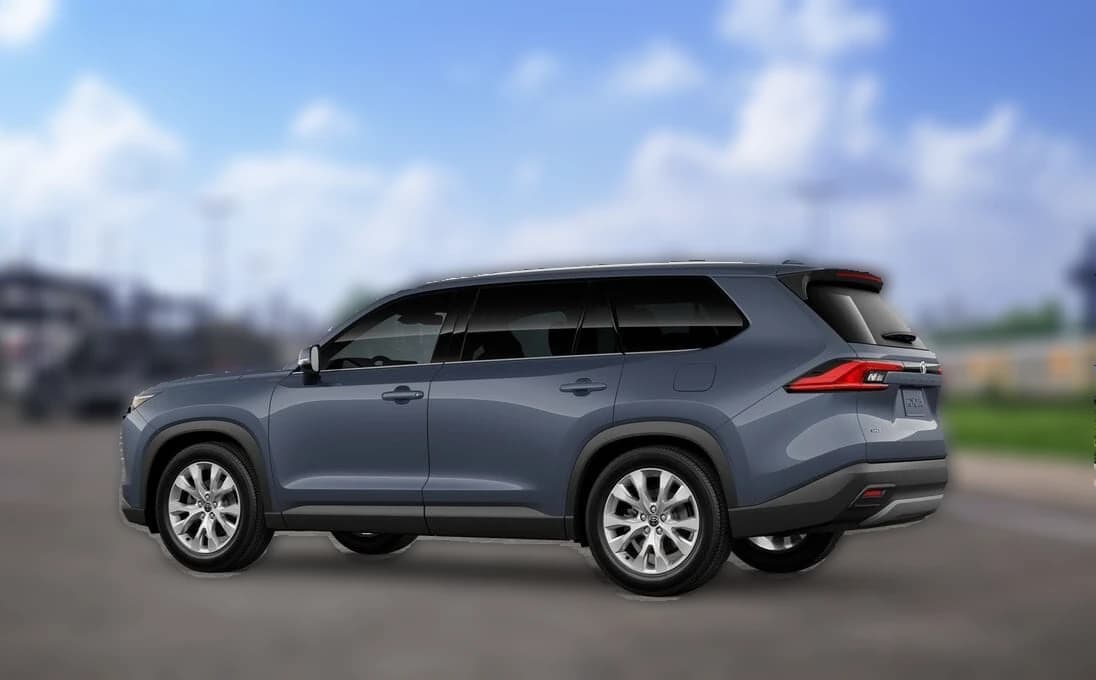 Toyota Grand Highlander Limited AWD (Natl) 2026 — side view