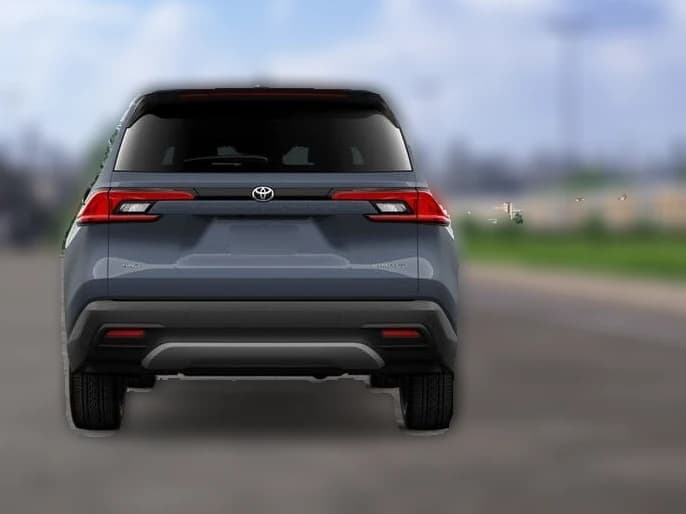 Toyota Grand Highlander Limited AWD (Natl) 2026 — side view