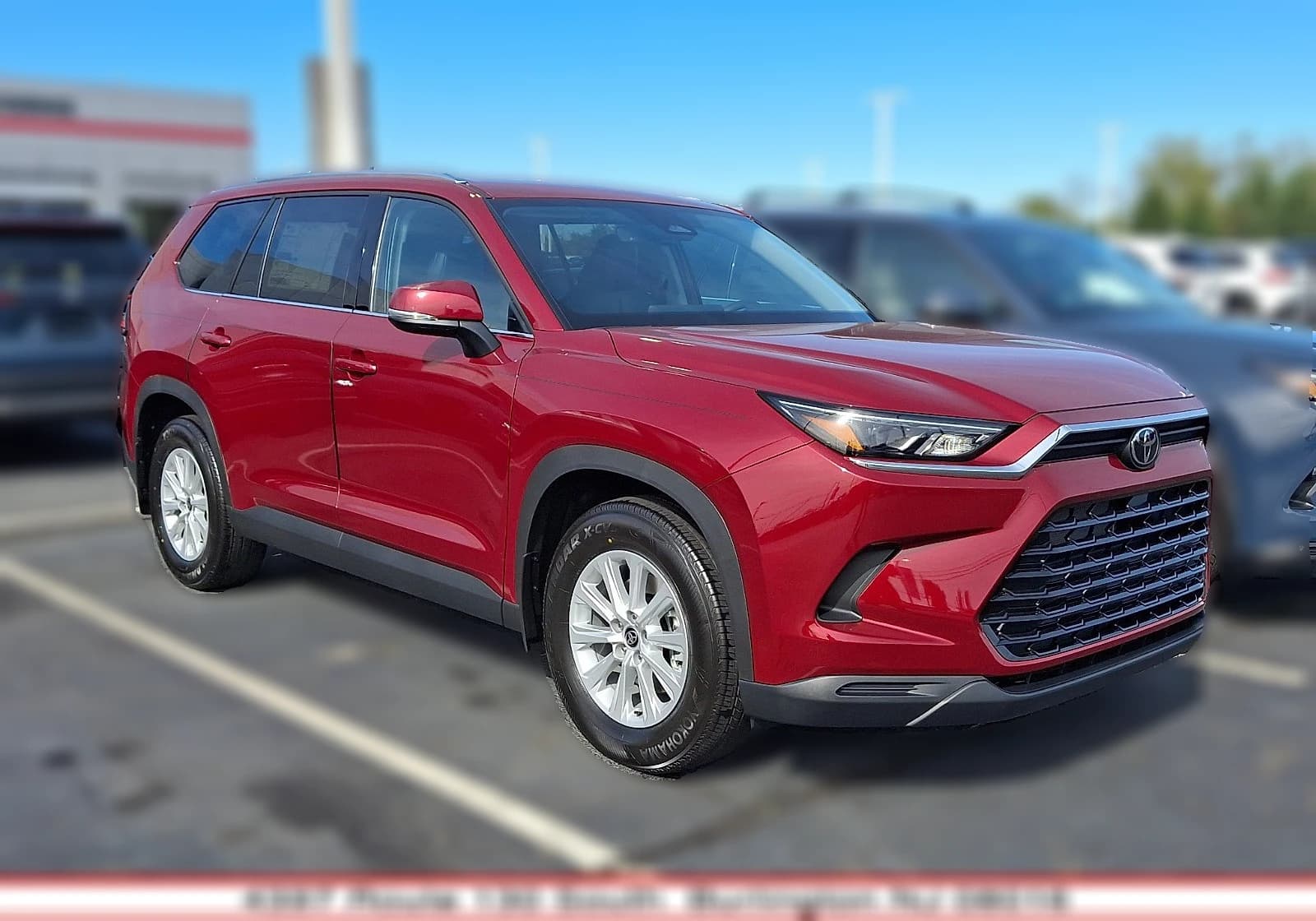 Toyota Grand Highlander LE AWD (Natl) 2026 — side view