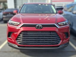 Toyota Grand Highlander LE AWD (Natl) 2026 — side view