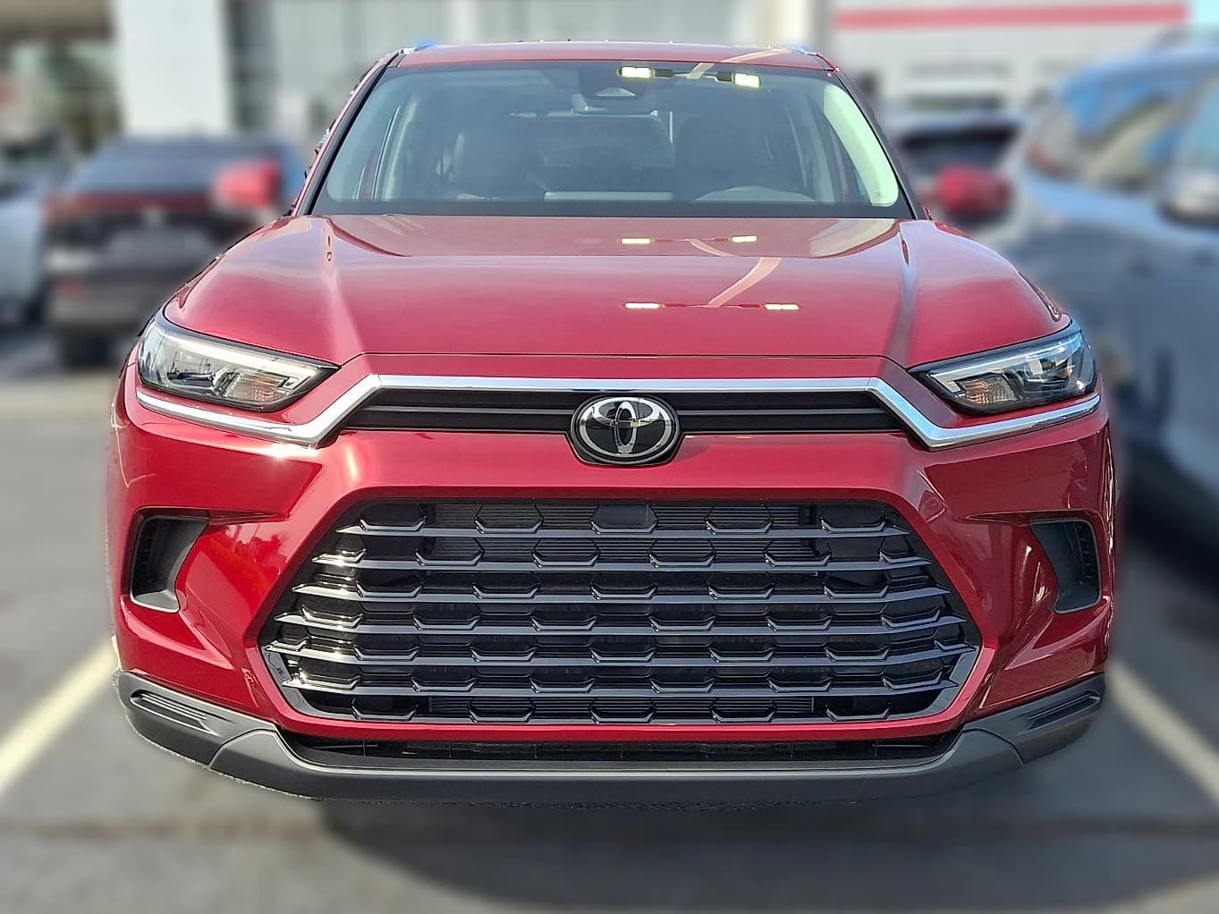 Toyota Grand Highlander LE AWD (Natl) 2026 — side view