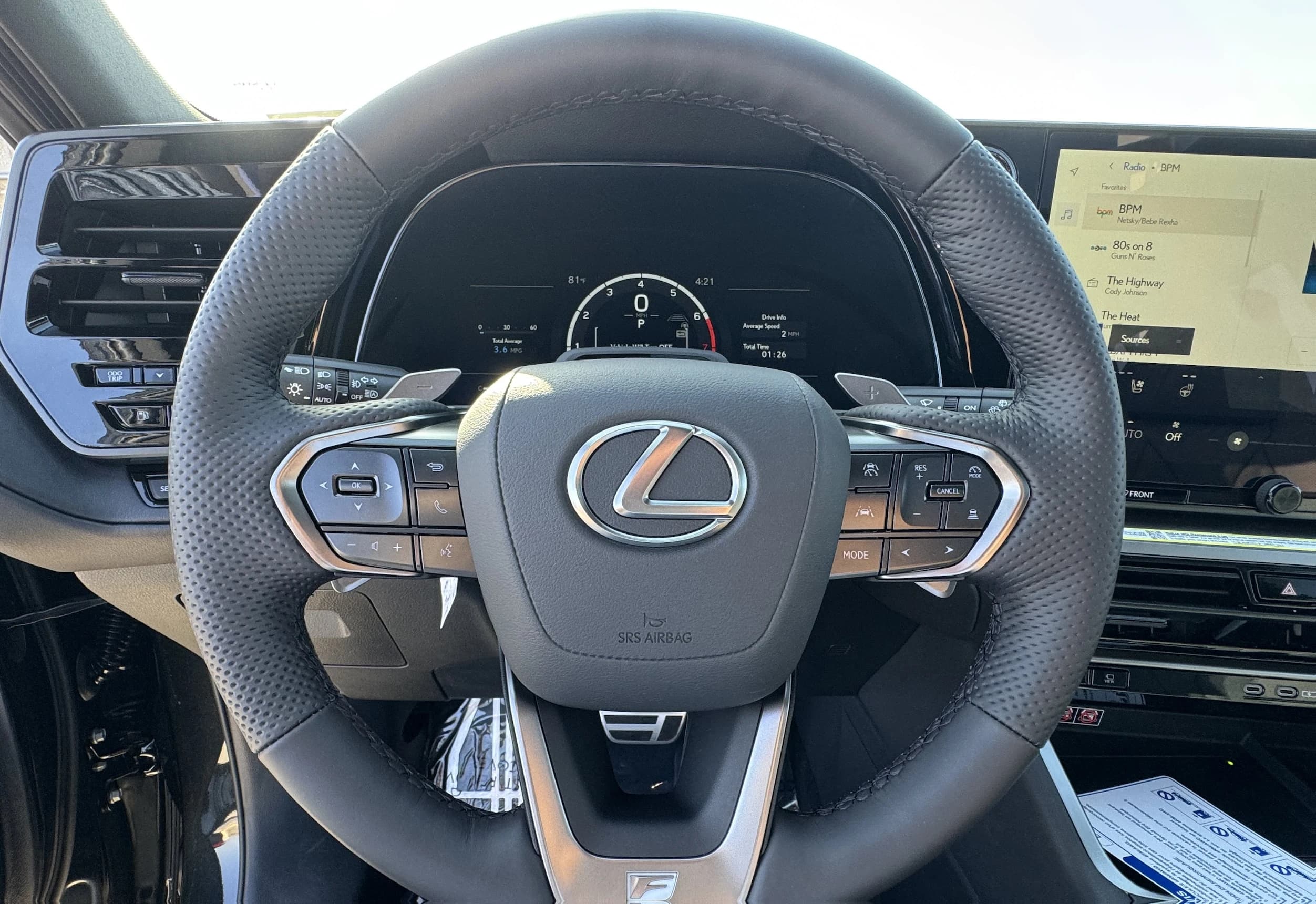 Lexus TX TX 350 F SPORT Handling AWD 2026 — side view