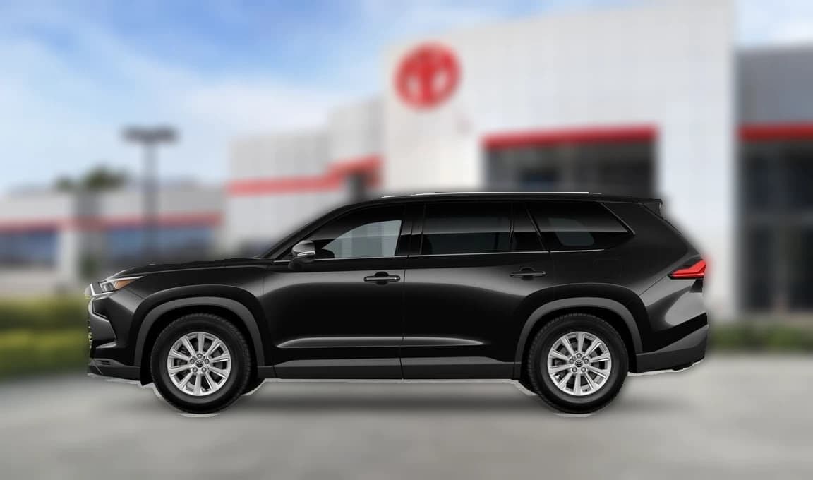 Toyota Grand Highlander Hybrid XLE FWD (Natl) 2026 — side view