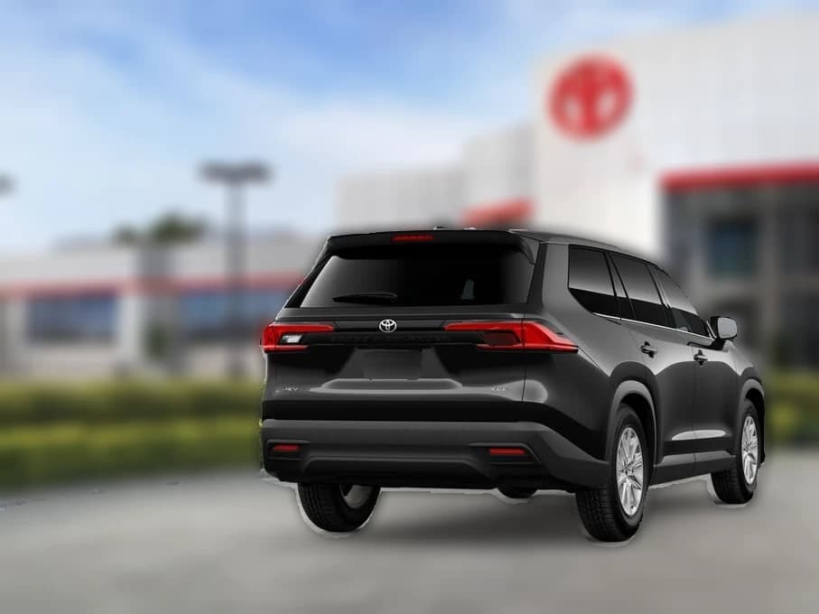 Toyota Grand Highlander Hybrid XLE FWD (Natl) 2026 — side view