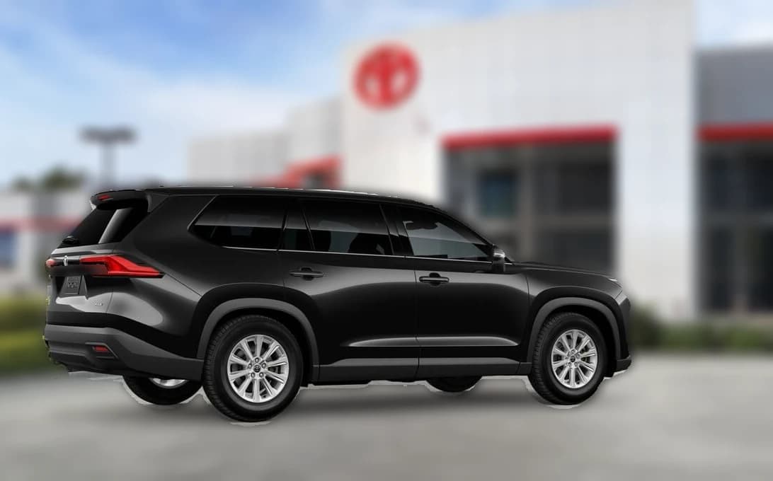 Toyota Grand Highlander Hybrid XLE FWD (Natl) 2026 — side view