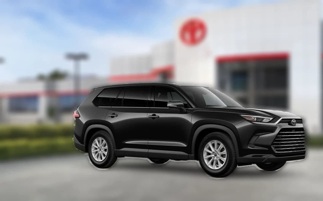 Toyota Grand Highlander Hybrid XLE FWD (Natl) 2026 — side view