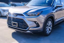 Toyota Grand Highlander Hybrid Limited AWD (Natl) 2026 — side view