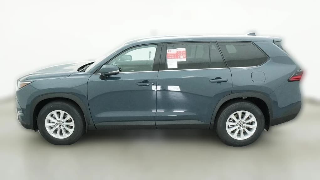 Toyota Grand Highlander Hybrid LE AWD (Natl) 2026 — side view
