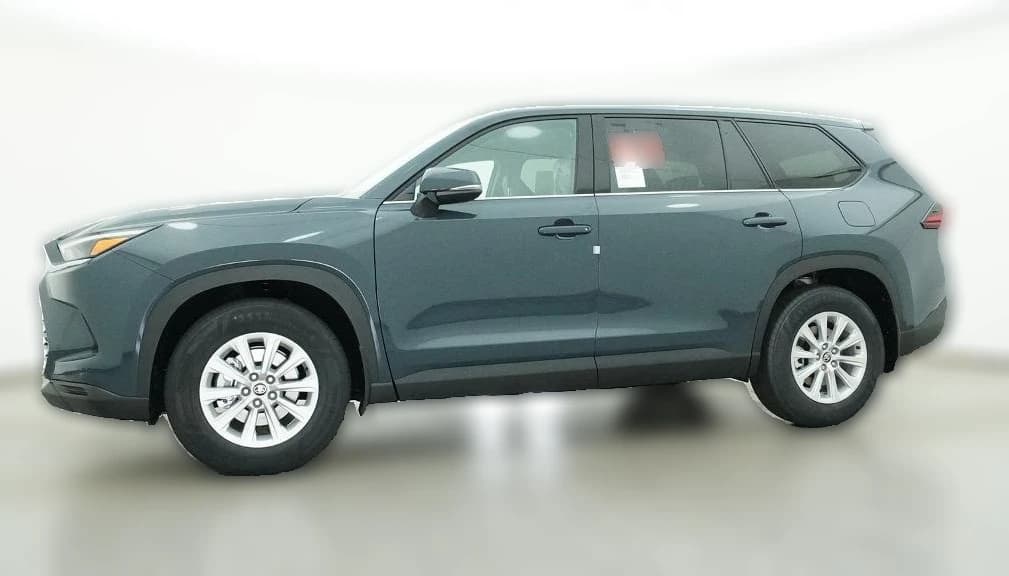 Toyota Grand Highlander Hybrid LE AWD (Natl) 2026 — side view