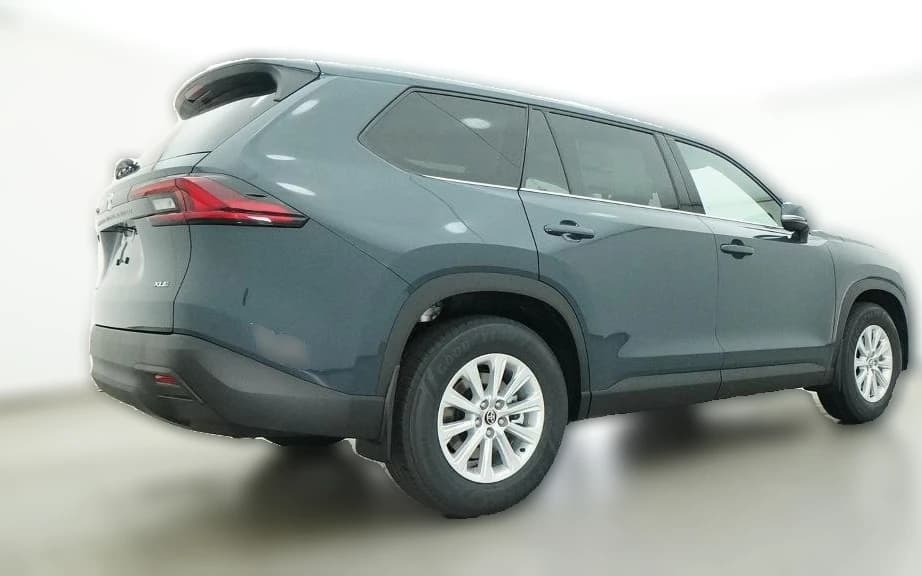 Toyota Grand Highlander Hybrid LE AWD (Natl) 2026 — side view
