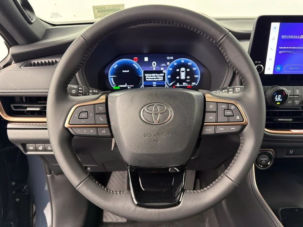Toyota Grand Highlander Hybrid MAX Limited AWD (Natl) 2026 — side view