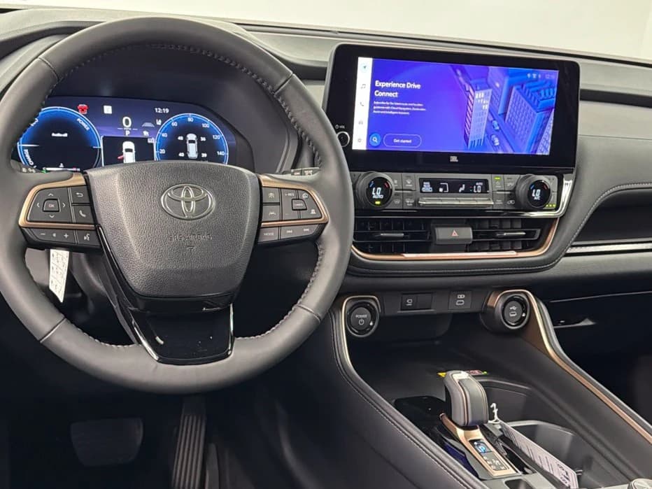 Toyota Grand Highlander Hybrid MAX Limited AWD (Natl) 2026 — side view