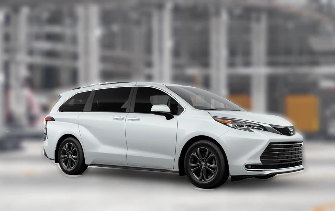 Toyota Sienna Platinum AWD 7-Passenger (Natl) 2026 — side view
