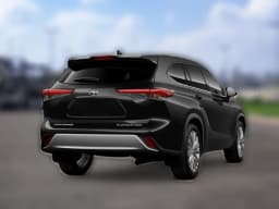 Toyota Highlander Platinum AWD (Natl) 2026 — side view