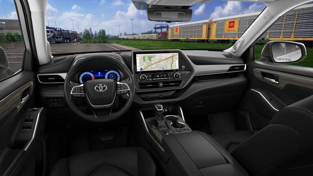 Toyota Highlander Platinum AWD (Natl) 2026 — side view