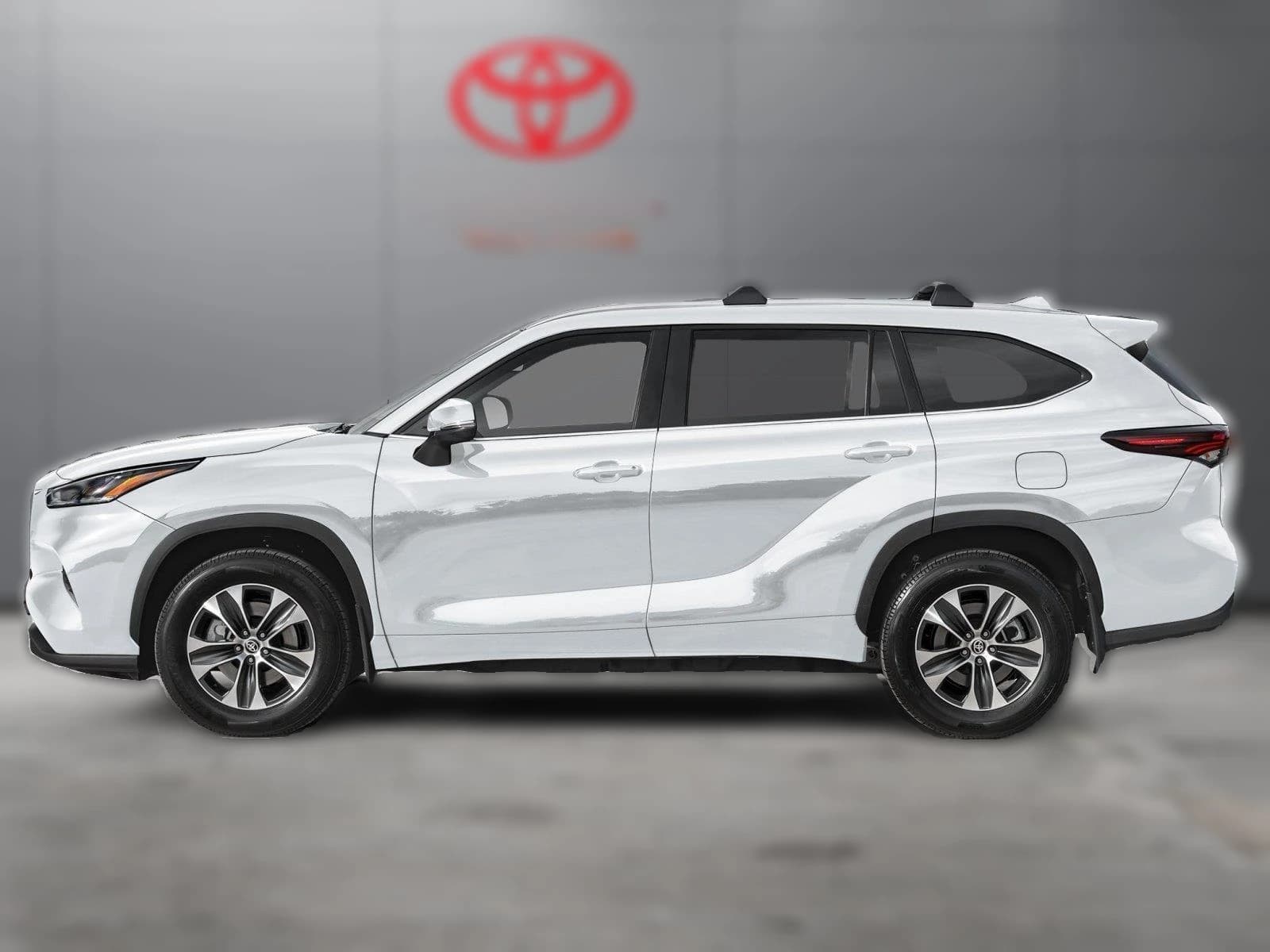 Toyota Highlander Platinum AWD (Natl) 2026 — side view