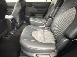 Toyota Highlander XSE AWD (Natl) 2026 — side view