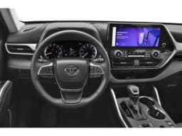 Toyota Highlander XLE AWD (Natl) 2026 — side view