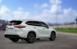 Toyota Highlander XLE AWD (Natl) 2026 — side view