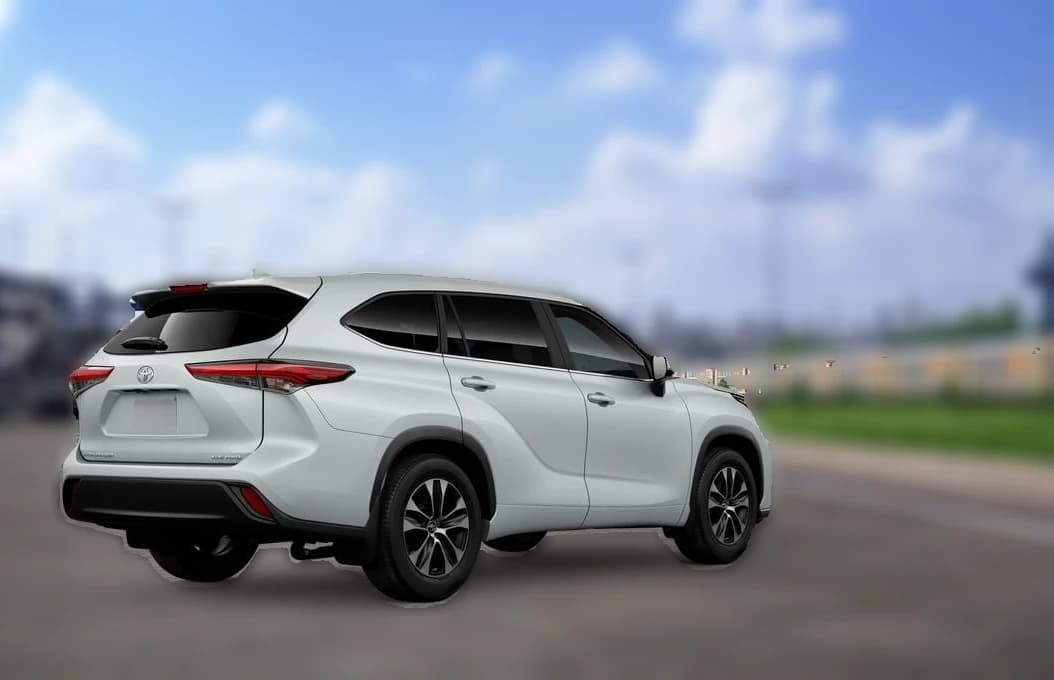 Toyota Highlander XLE AWD (Natl) 2026 — side view