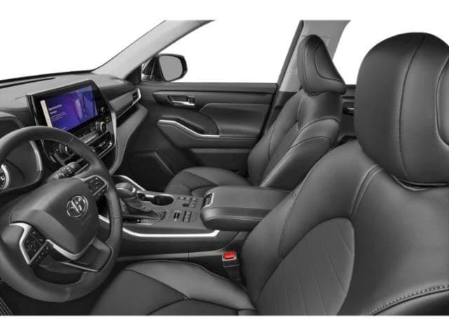Toyota Highlander XLE AWD (Natl) 2026 — side view
