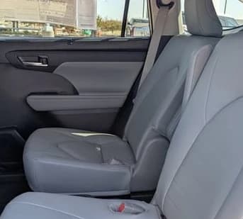 Toyota Highlander XLE AWD (Natl) 2026 — side view