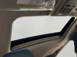 Toyota Highlander XLE AWD (Natl) 2026 — side view