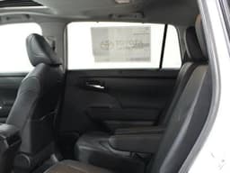 Toyota Highlander XLE AWD (Natl) 2026 — side view