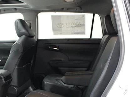 Toyota Highlander XLE AWD (Natl) 2026 — side view