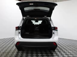 Toyota Highlander XLE AWD (Natl) 2026 — side view