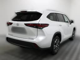 Toyota Highlander XLE AWD (Natl) 2026 — side view