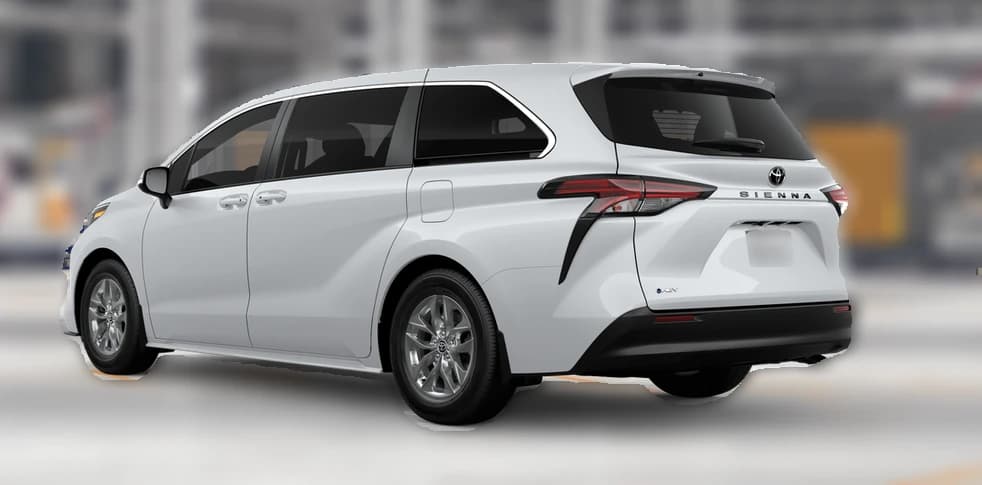 Toyota Sienna LE FWD 8-Passenger (Natl) 2026 — side view