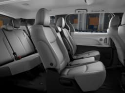 Toyota Sienna LE FWD 8-Passenger (Natl) 2026 — side view