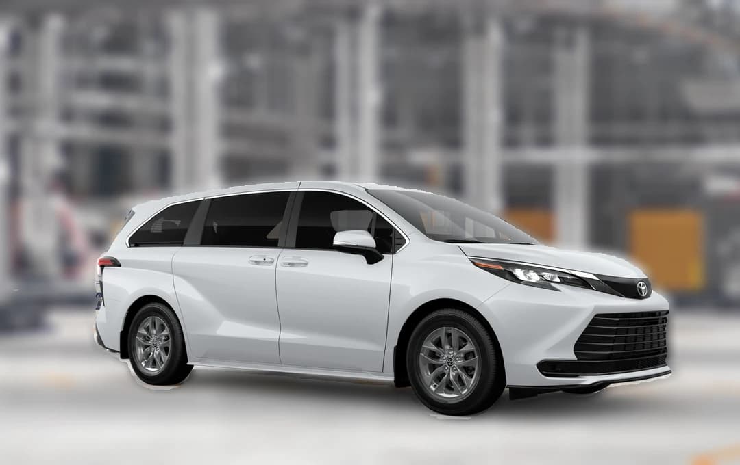 Toyota Sienna LE FWD 8-Passenger (Natl) 2026 — side view
