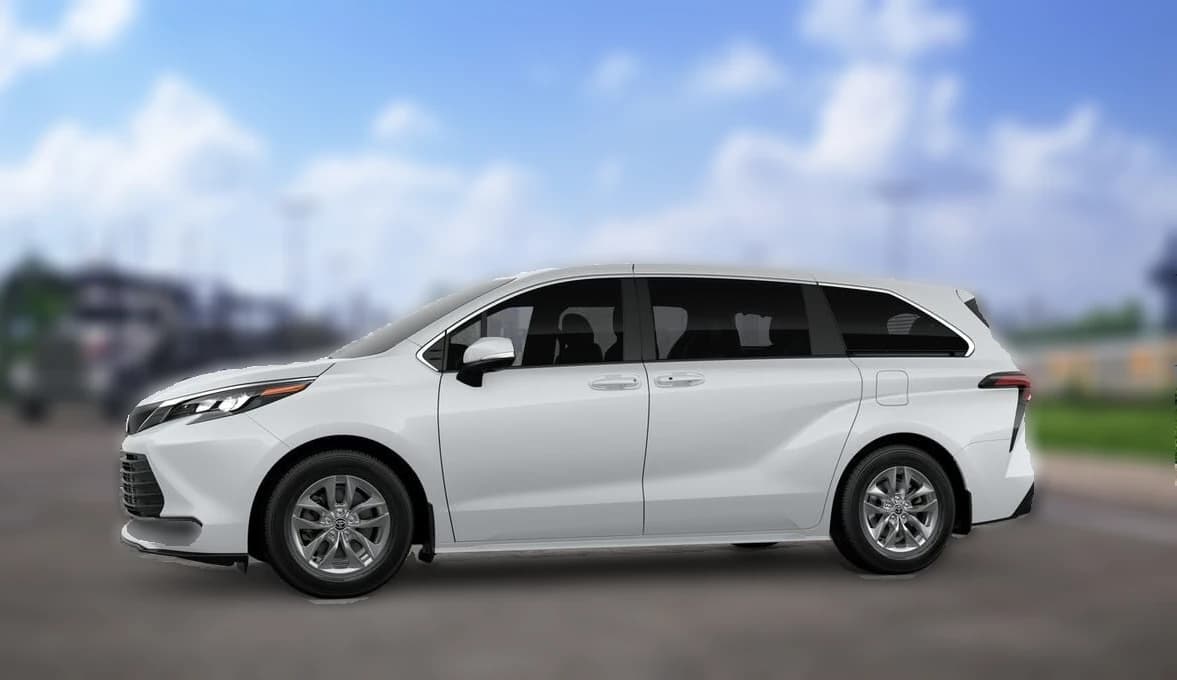 Toyota Sienna LE AWD 8-Passenger (Natl) 2026 — side view