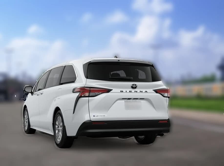 Toyota Sienna LE AWD 8-Passenger (Natl) 2026 — side view