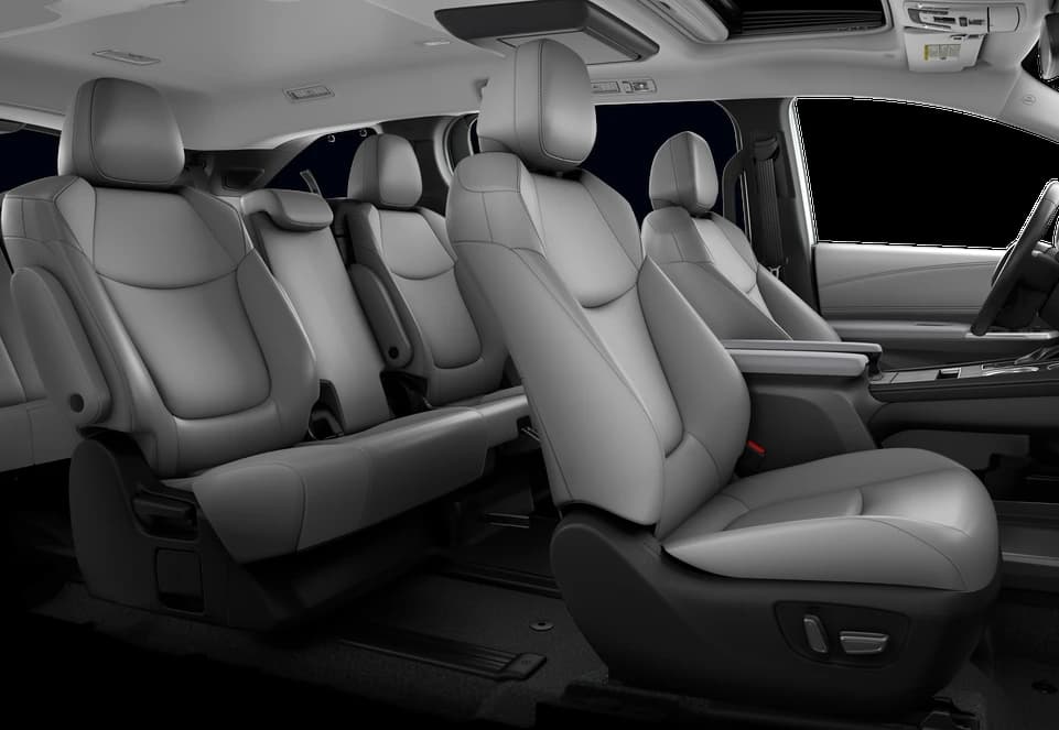 Toyota Sienna XLE FWD 8-Passenger (Natl) 2026 — side view