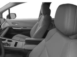 Toyota Sienna XLE AWD 7-Passenger (Natl) 2026 — side view