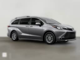 Toyota Sienna XLE AWD 7-Passenger (Natl) 2026 — side view