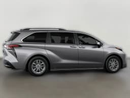 Toyota Sienna XLE AWD 7-Passenger (Natl) 2026 — side view