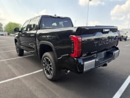 Toyota Tundra 4WD Limited CrewMax 5.5' Bed (Natl) 2026 — side view